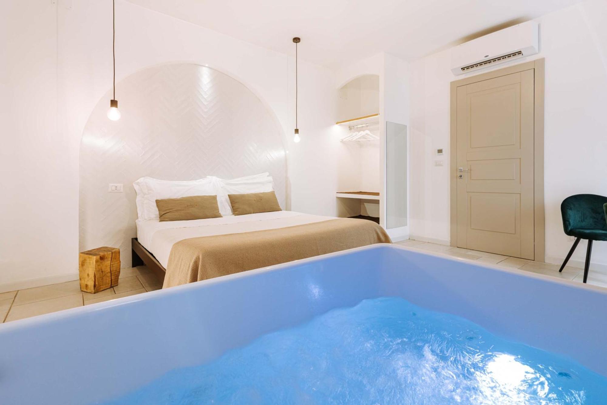 Dirium - Exclusive Rooms Monopoli Kültér fotó